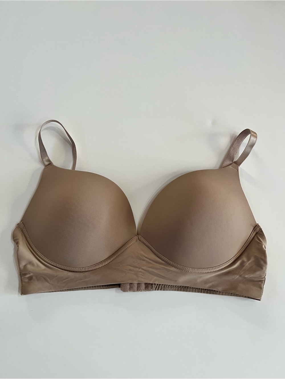 Strm Line Everyday Smooth Molded Underwire Bra in Tan Brown, size 38C
